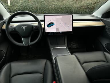 Tesla 2021 bilde 5