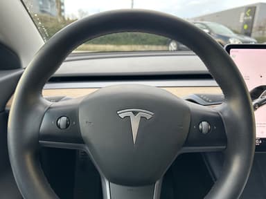 Tesla 2021 bilde 20