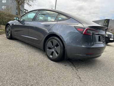 Tesla 2021 bilde 18