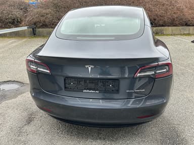 Tesla 2019 bilde 42