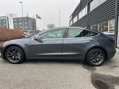 Tesla 2019 bilde 44