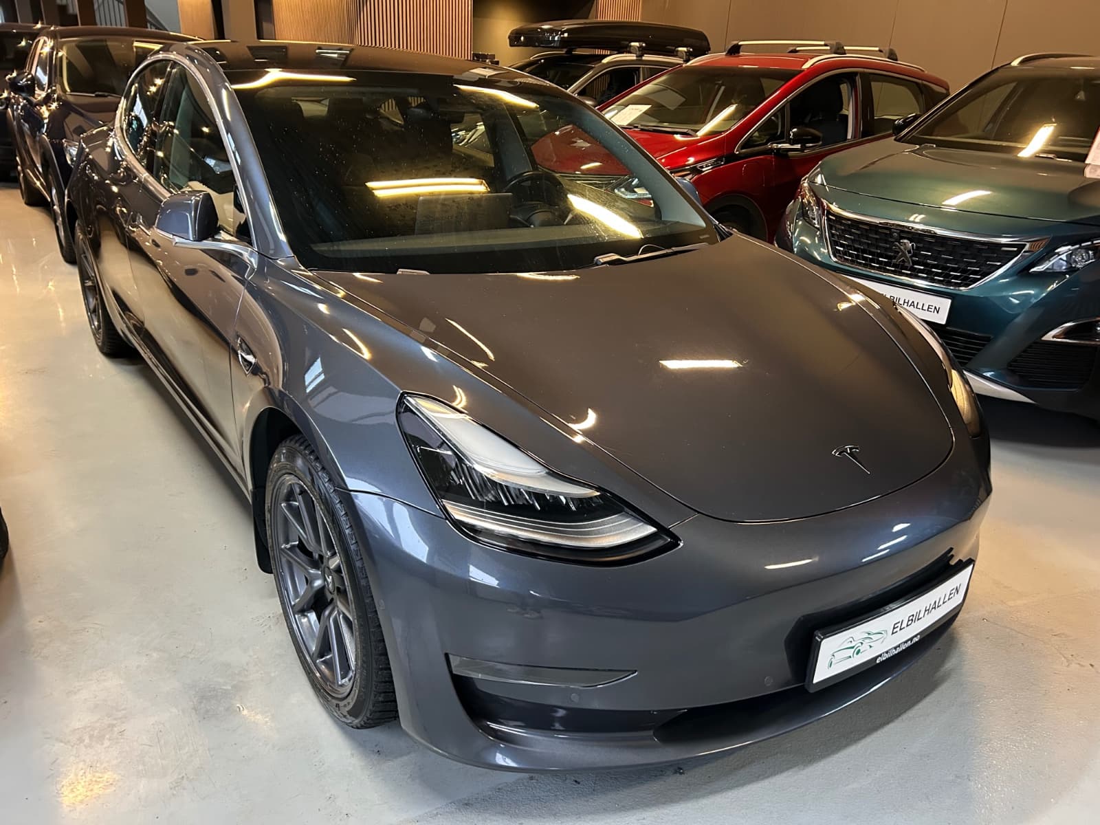 Tesla 2019 0 - Elbilhallen