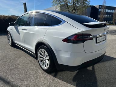 Tesla 2018 bilde 4
