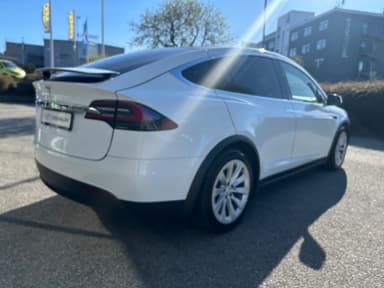 Tesla 2018 bilde 2