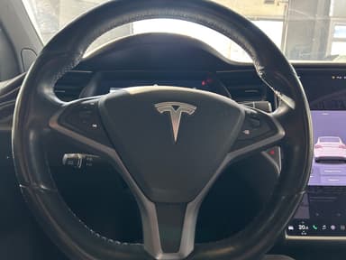 Tesla 2018 bilde 13
