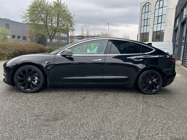 Tesla 2019 bilde 8