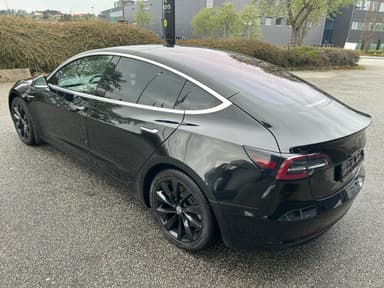 Tesla 2019 bilde 4