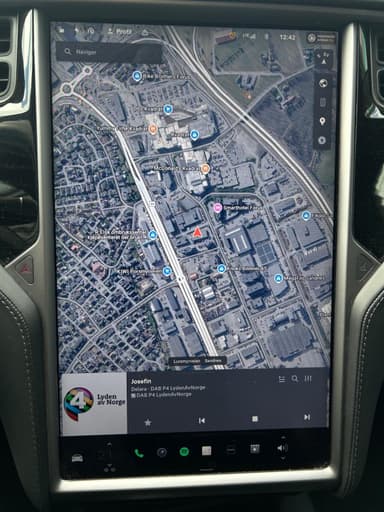 Tesla 2018 bilde 39