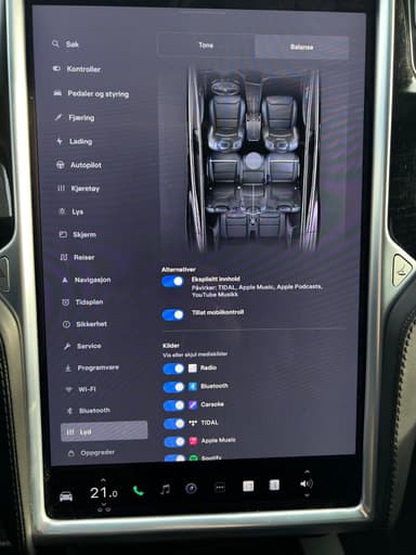 Tesla 2018 bilde 27