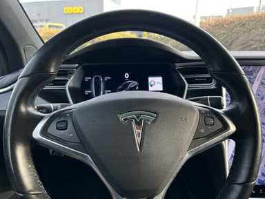 Tesla 2018 bilde 13