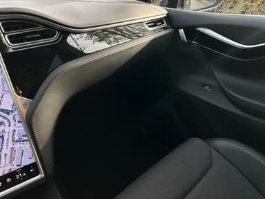 Tesla 2018 bilde 12