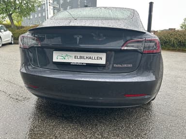 Tesla 2019 bilde 7