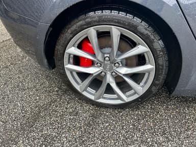 Tesla 2019 bilde 30