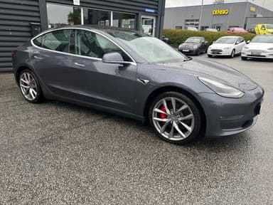 Tesla 2019 bilde 1