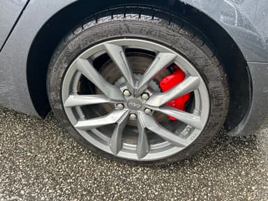 Tesla 2019 bilde 31