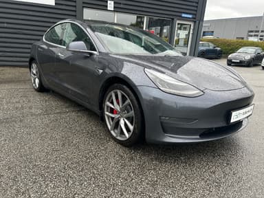 Tesla 2019 bilde 26
