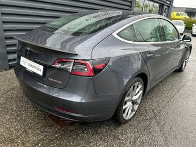Tesla 2019 bilde 25