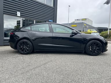 Tesla 2021 bilde 27