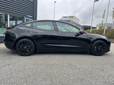 Tesla 2021 bilde 6
