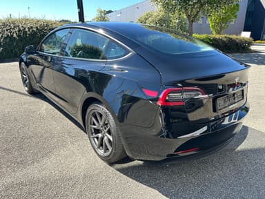 Tesla 2021 bilde 4