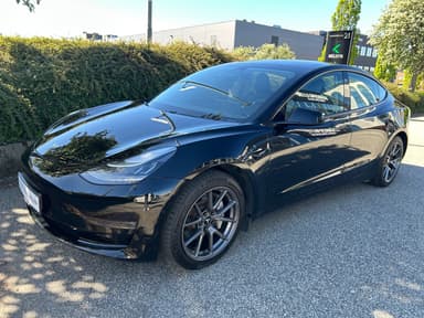 Tesla 2021 bilde 1