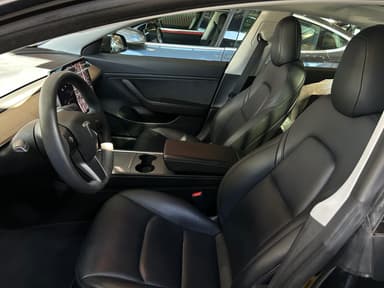 Tesla 2021 bilde 11