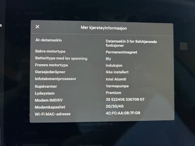 Tesla 2021 bilde 24