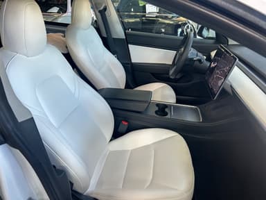 Tesla 2021 bilde 10