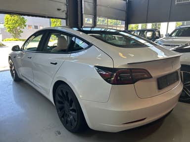 Tesla 2021 bilde 4