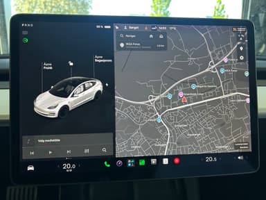 Tesla 2021 bilde 27