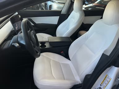 Tesla 2021 bilde 7