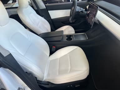Tesla 2021 bilde 9