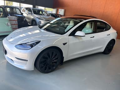 Tesla 2021 bilde 3