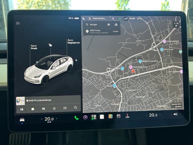 Tesla 2021 bilde 33