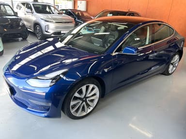 Tesla 2019 bilde 1