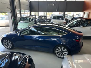 Tesla 2019 bilde 8