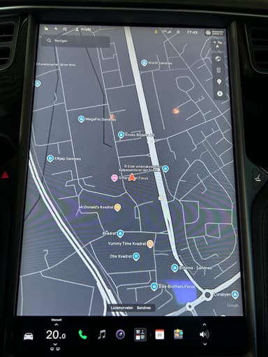 Tesla 2019 bilde 22