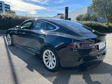 Tesla 2019 bilde 4