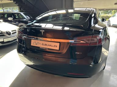 Tesla 2019 bilde 44