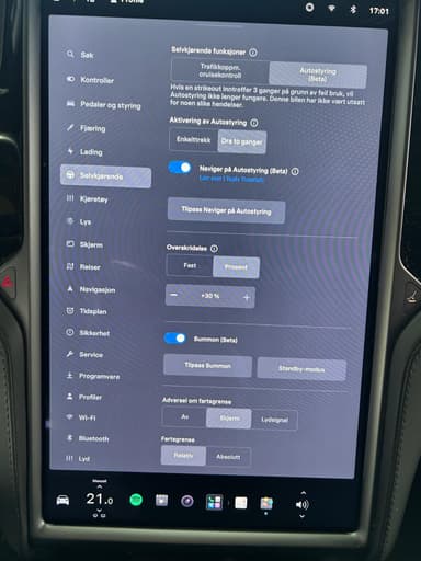 Tesla 2019 bilde 25