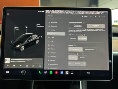 Tesla 2019 bilde 27