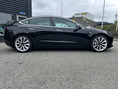 Tesla 2019 bilde 6