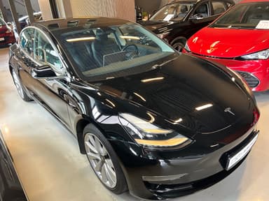 Tesla 2019 bilde 32