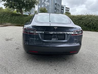Tesla 2017 bilde 6