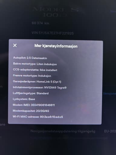 Tesla 2017 bilde 35