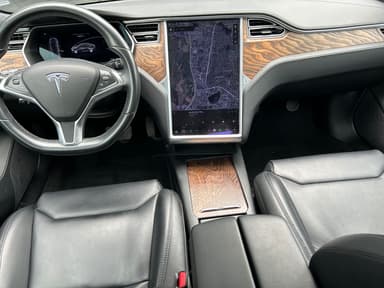 Tesla 2017 bilde 9