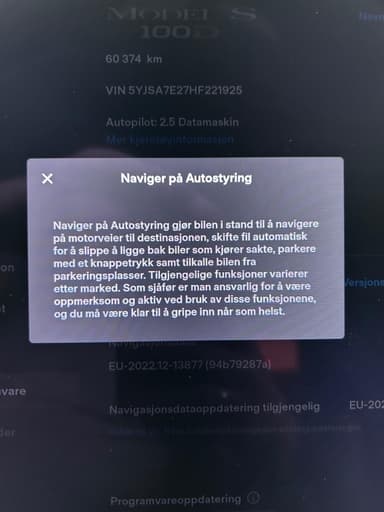 Tesla 2017 bilde 36