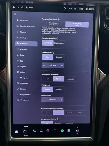 Tesla 2017 bilde 23