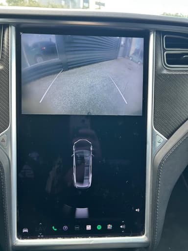 Tesla 2017 bilde 22