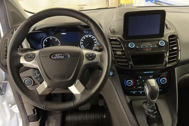 Ford 2023 bilde 9